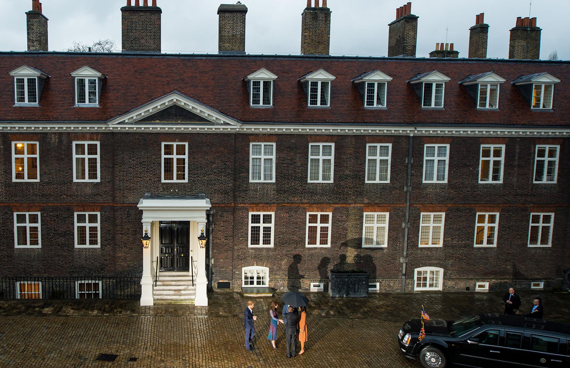 Prince and Princess of Wales: Apartment 1A